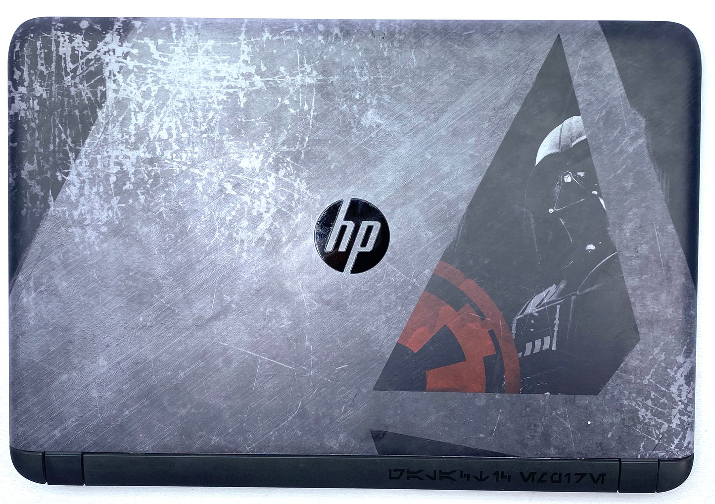 Laptop HP Star Wars Special Edition 15.6" FHD i5-6200U 12GB 480GB SSD WINDOWS 11 HOME c/ cargador