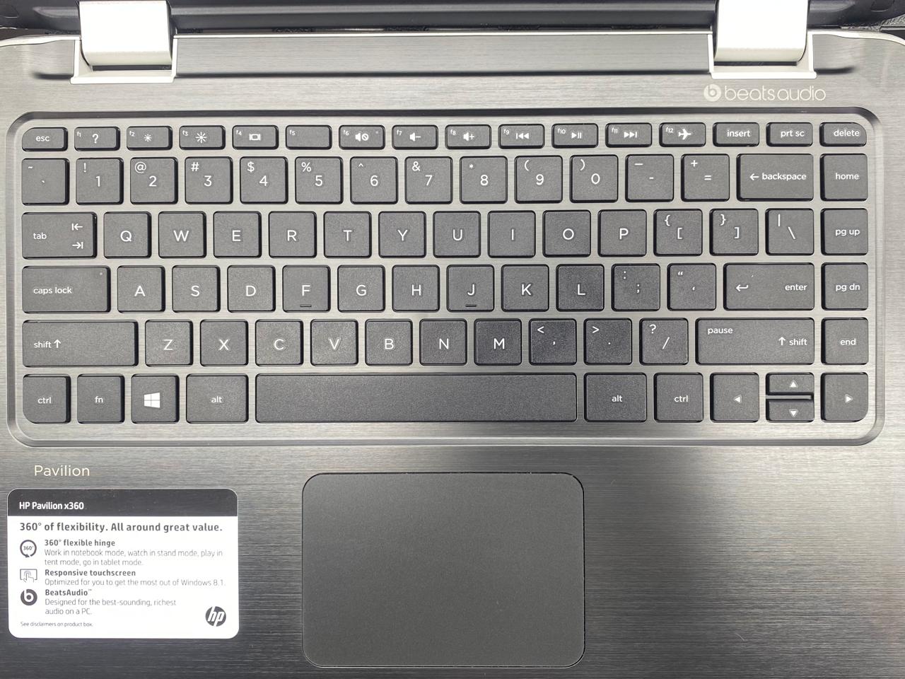 Laptop HP 13-a019wm 13.3" A6-6310 4GB RAM 240GB SSD WINDOWS 11 HOME c/cargador