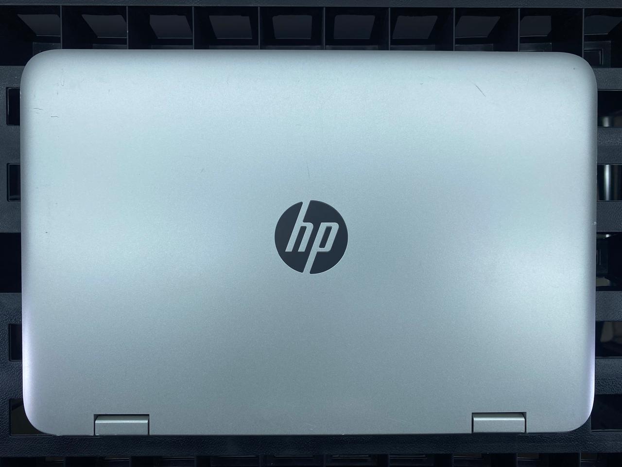 Laptop HP 13-a019wm 13.3" A6-6310 4GB RAM 240GB SSD WINDOWS 11 HOME c/cargador