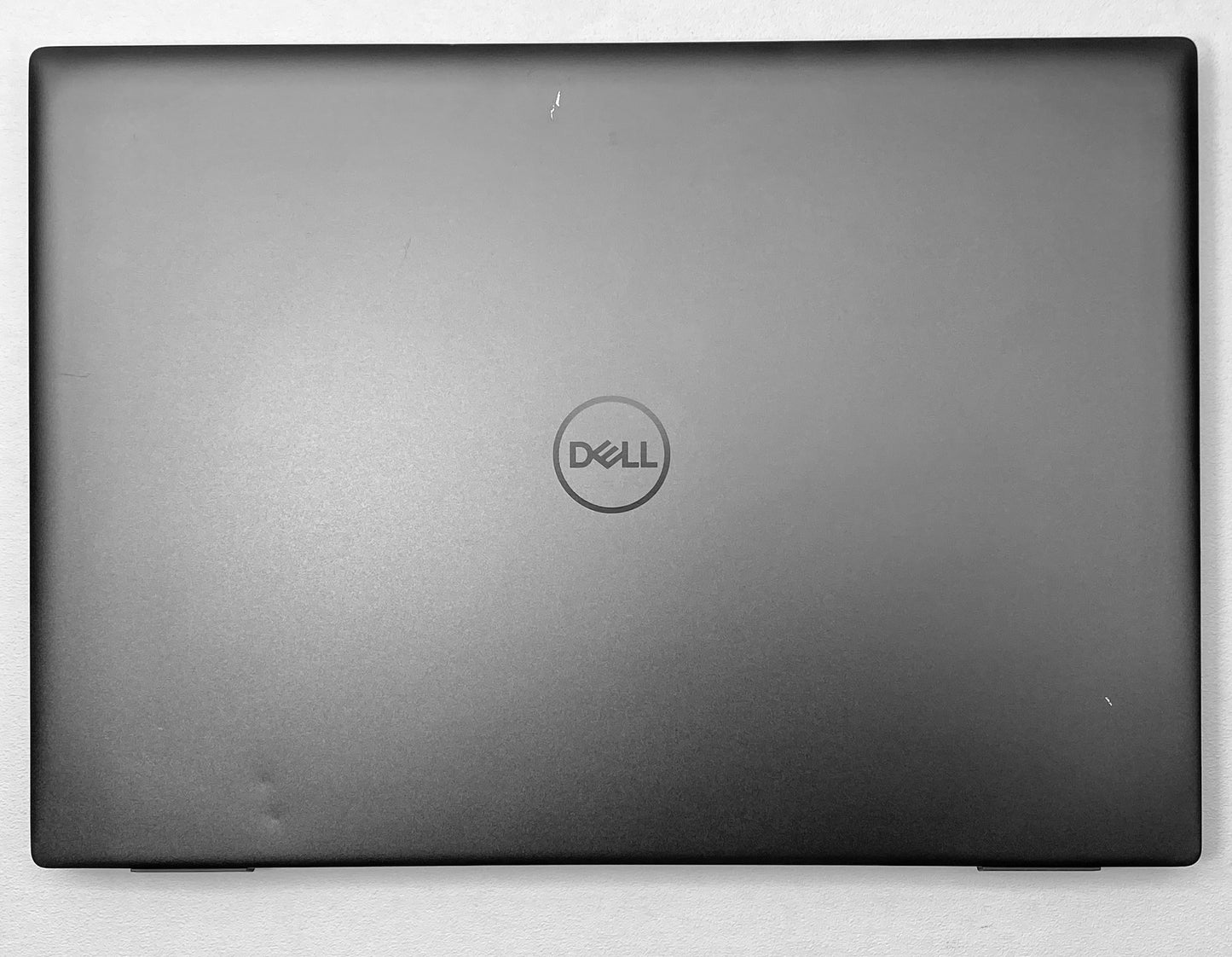 Laptop Dell Vostro 7620 16" i7-12700H 16GB 512GB SSD RTX 3050 WINDOWS 11 PRO c/ cargador