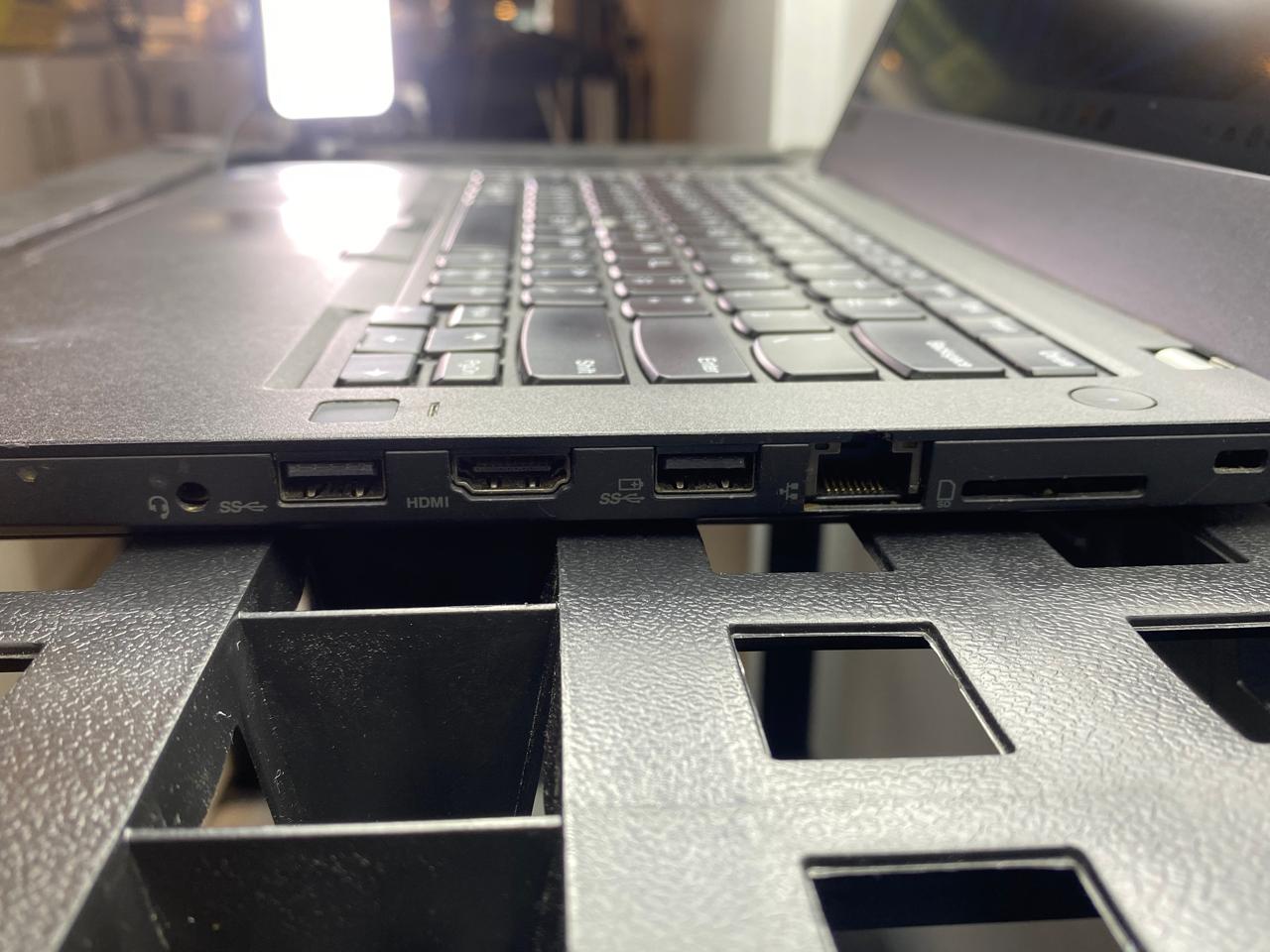 Laptop Lenovo ThinkPad T480 14" Core i5-8350U 16GB RAM 256GB SSD WINDOWS 11 PRO c/cargador