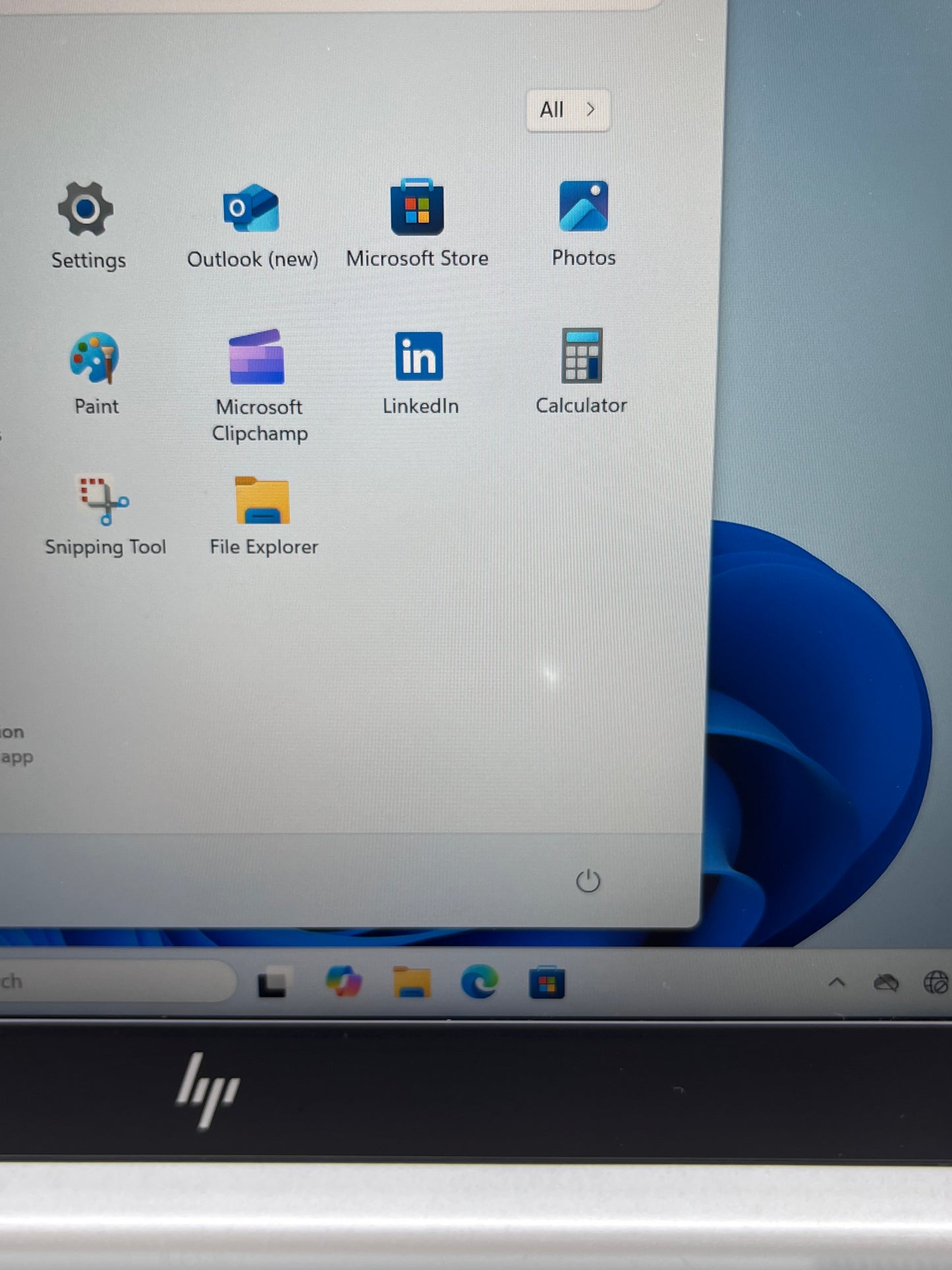 HP EliteBook 840 G5 14" 1920x1080 (FHD) Core i5-8350U 16GB RAM DDR4 256GB M.2 SSD WINDOWS 11 PRO
