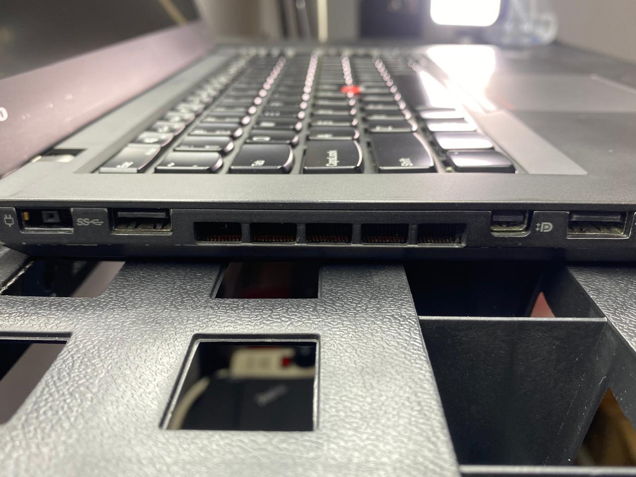 Laptop Lenovo ThinkPad T440s 14" Core i5-4300U 12GB RAM 256GB SSD WINDOWS 11 PRO c/cargador