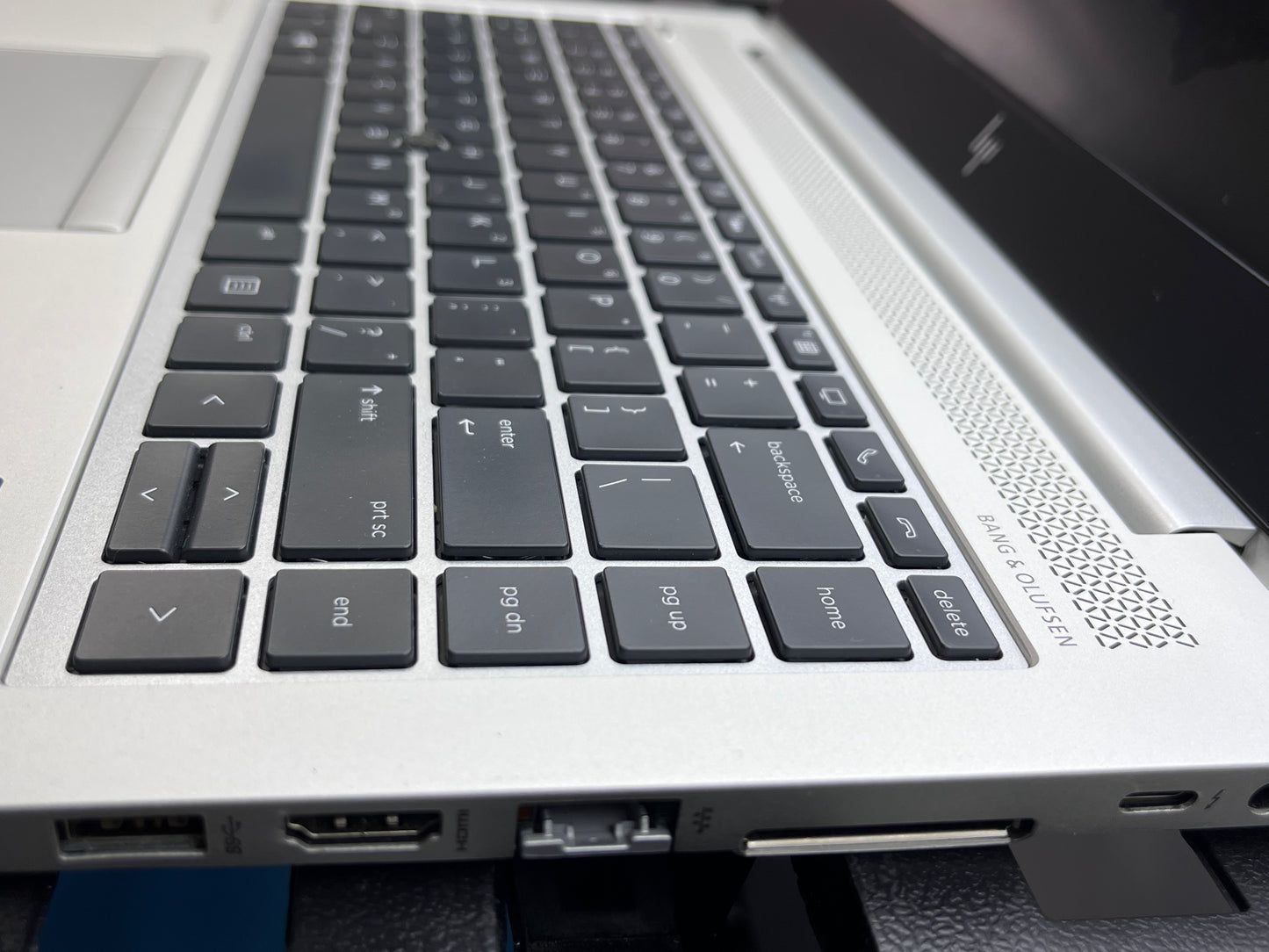 HP EliteBook 840 G5 14" 1920x1080 (FHD) Core i5-8350U 16GB RAM DDR4 256GB M.2 SSD WINDOWS 11 PRO