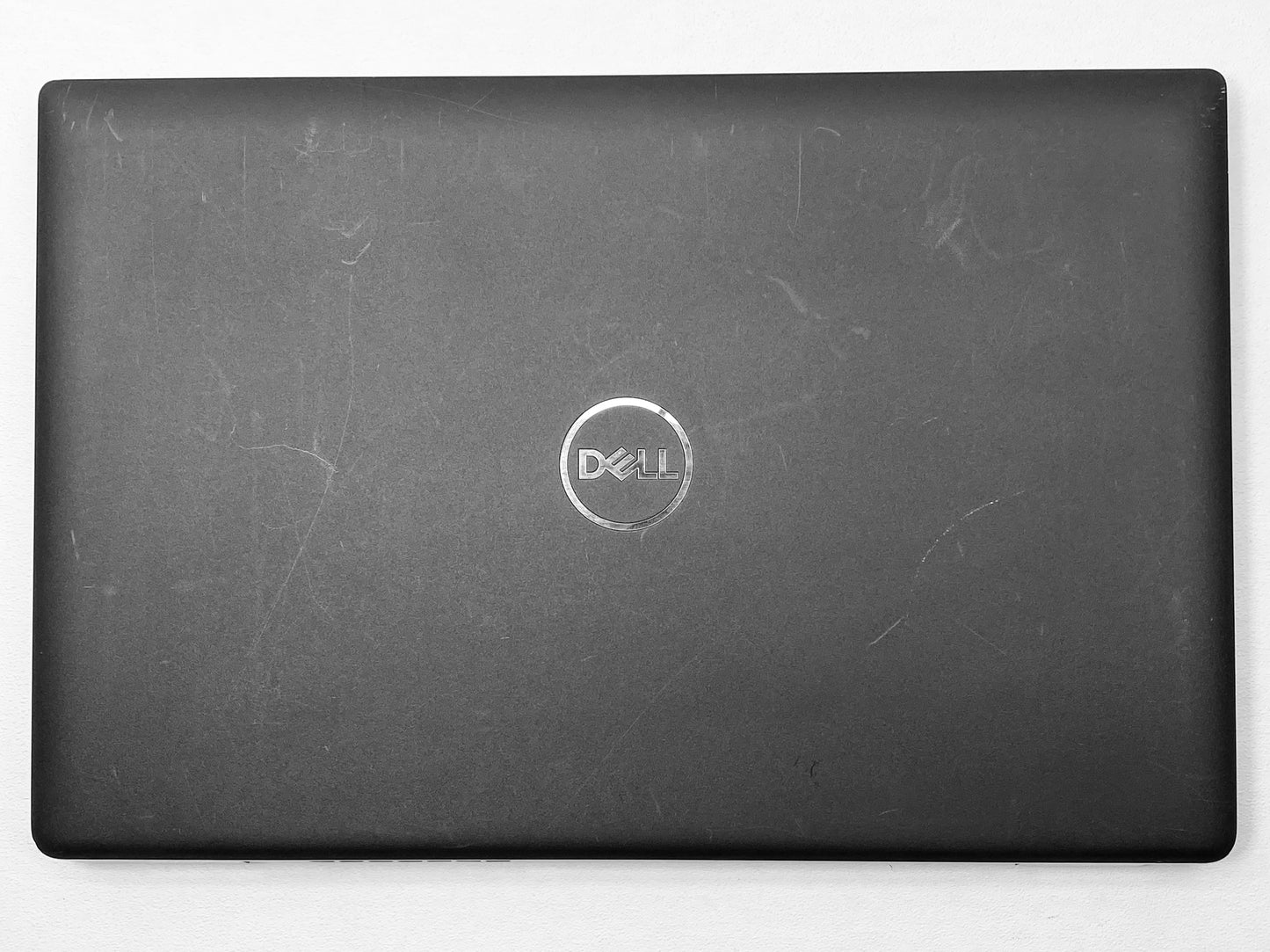 Laptop Dell Latitude 3520 15.6" FHD i5-1135G7 16GB 256GB SSD WINDOWS 11 HOME c/ cargador