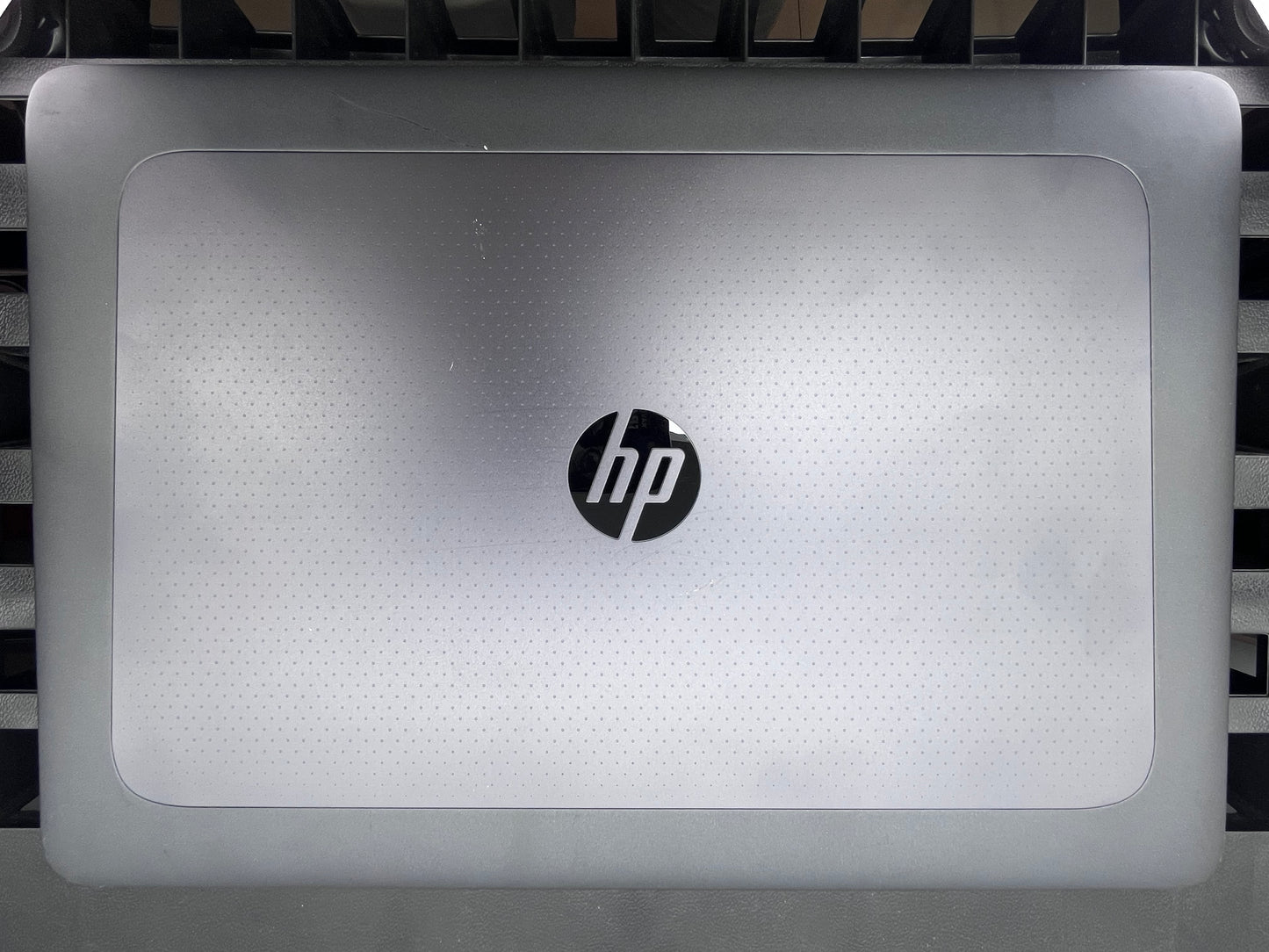 Laptop HP Zbook 15 G3 15.6 Core i7-6820HQ 32GB RAM 512 GB NVMe SSD Windows 10 PRO c/cargador