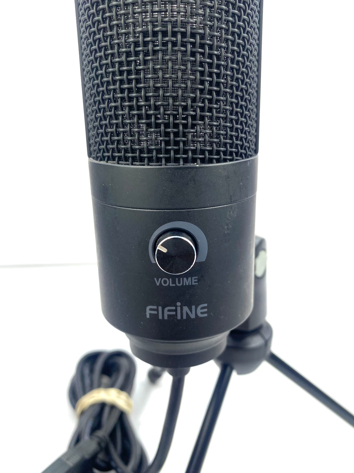 Micrófono Cardioide USB FIFINE K669B c/ Pedestal para Grabación en Estudio