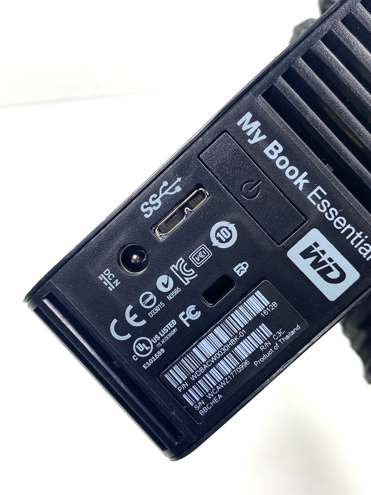 Disco Duro Externo 3TB USB 3.0 c/ Cable SATA y Adaptador