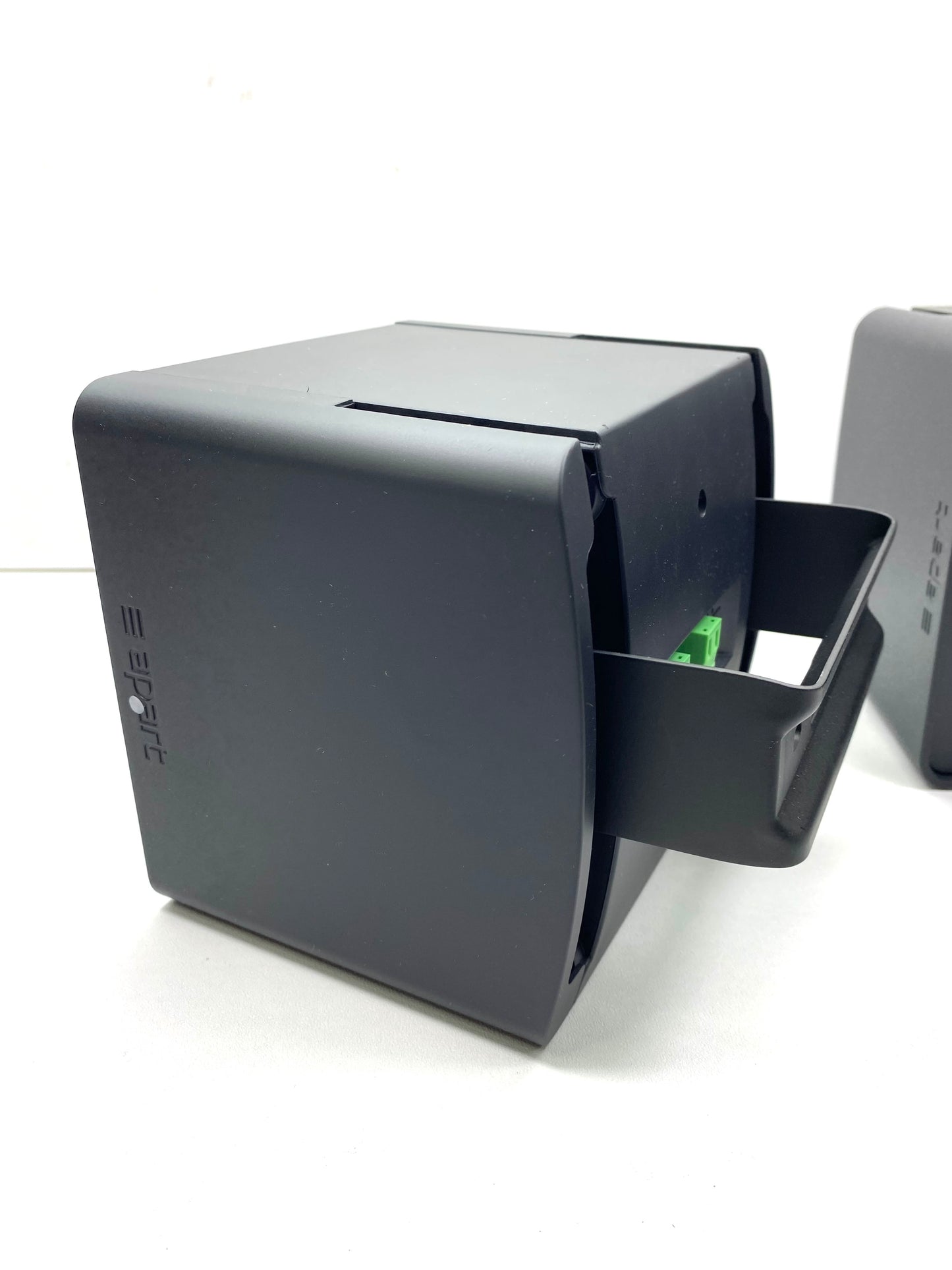Parlantes Nuevos Apart Kubo 5T-BL c/ Montaje