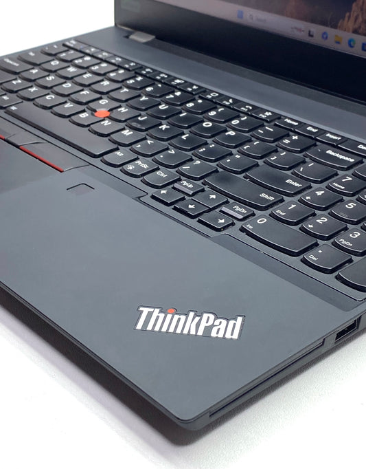 Laptop Lenovo ThinkPad T15 15.6" 1920x1080 (FHD) Core i7-10610U 16GB RAM DDR4 256GB SSD WINDOWS 11 PRO c/ cargador