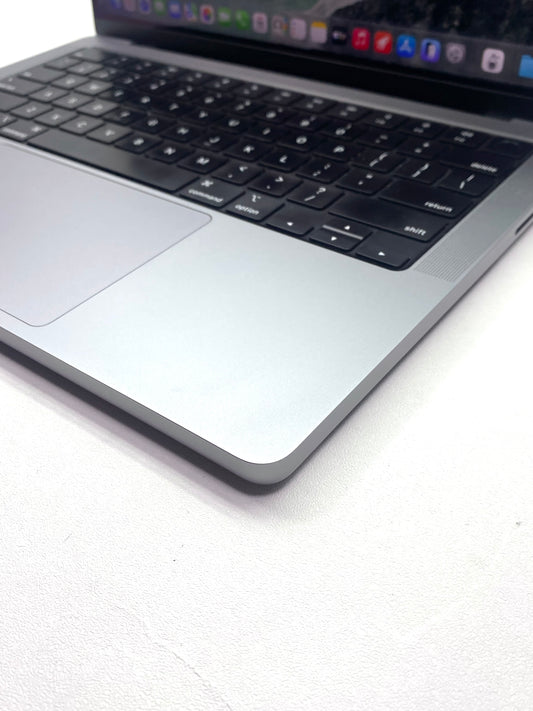 Laptop Apple MacBook M2 Pro 14.2" 3024x1964 (2K) 16GB RAM LPDDR5 512GB SSD macOS TAHOE c/ cargador