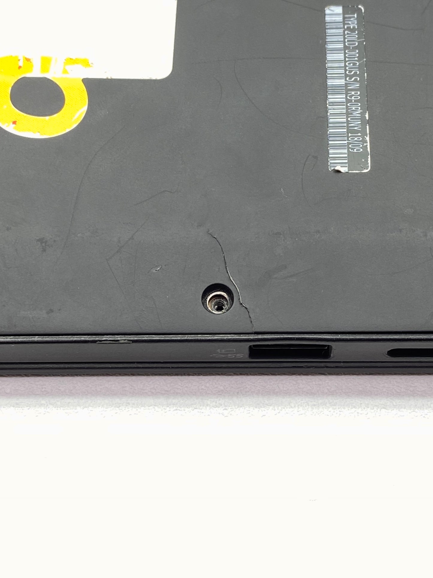 Laptop Lenovo Yoga X1 14" Touchscreen i5 8va Gen PARTES O REPARAR