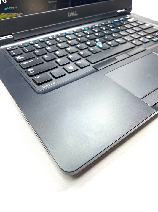 Laptop Dell Latitude 5480 14" 1366x768 (HD) Core i5-7300U 16GB RAM DDR4 256GB NVMe SSD WINDOWS 11 PRO c/ cargador
