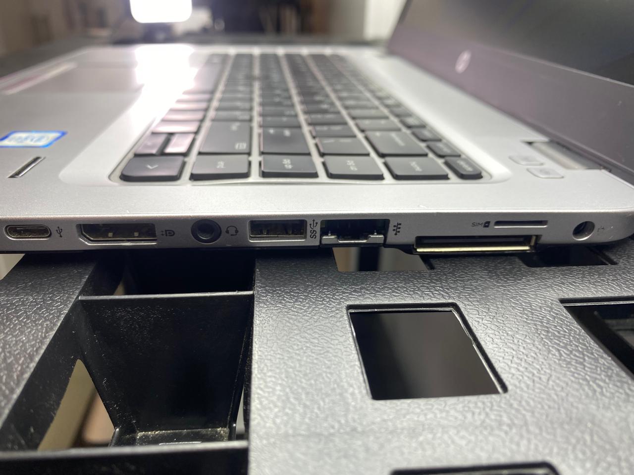 Laptop HP EliteBook 840 G3 14" Core i5-6200U 16GB RAM 128GB M.2 SSD + 500GB HDD WINDOWS 11 PRO c/cargador