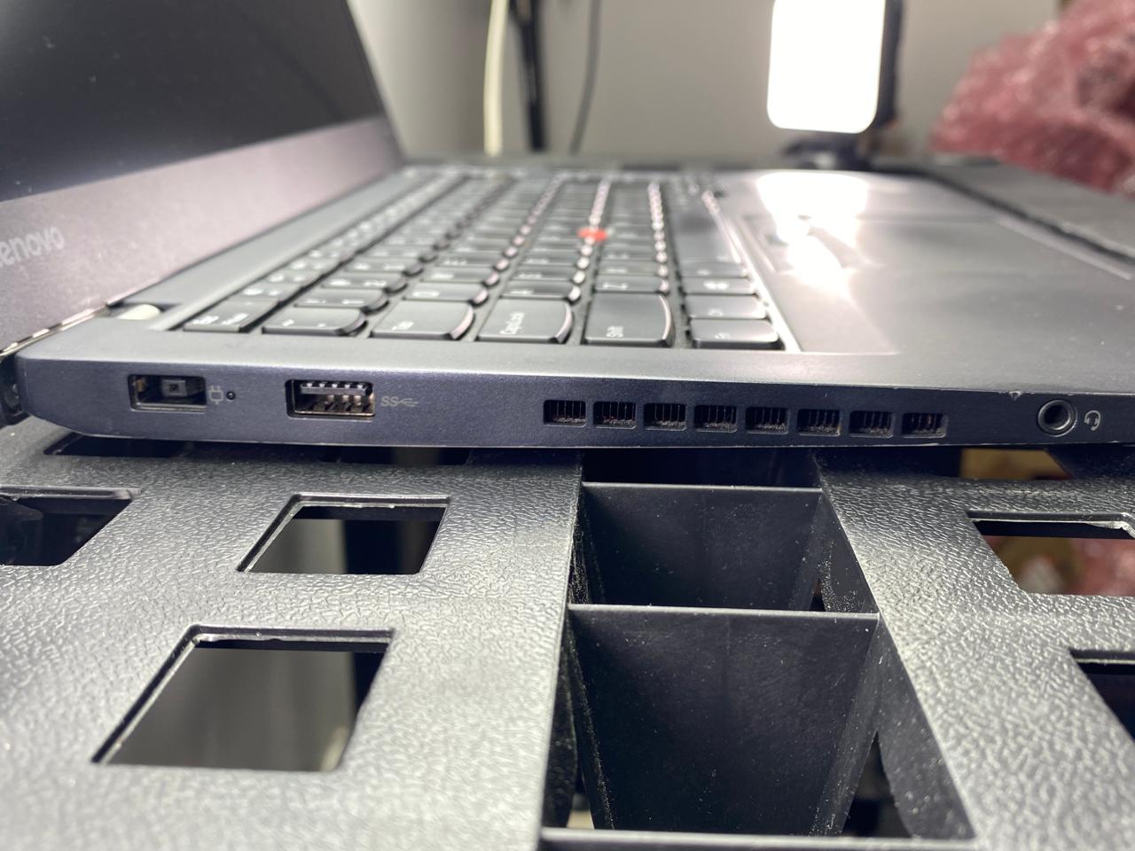 Laptop Lenovo ThinkPad T470s 14" Core i7-7600U 16GB RAM 512GB M.2 SSD WINDOWS 11 PRO c/cargador