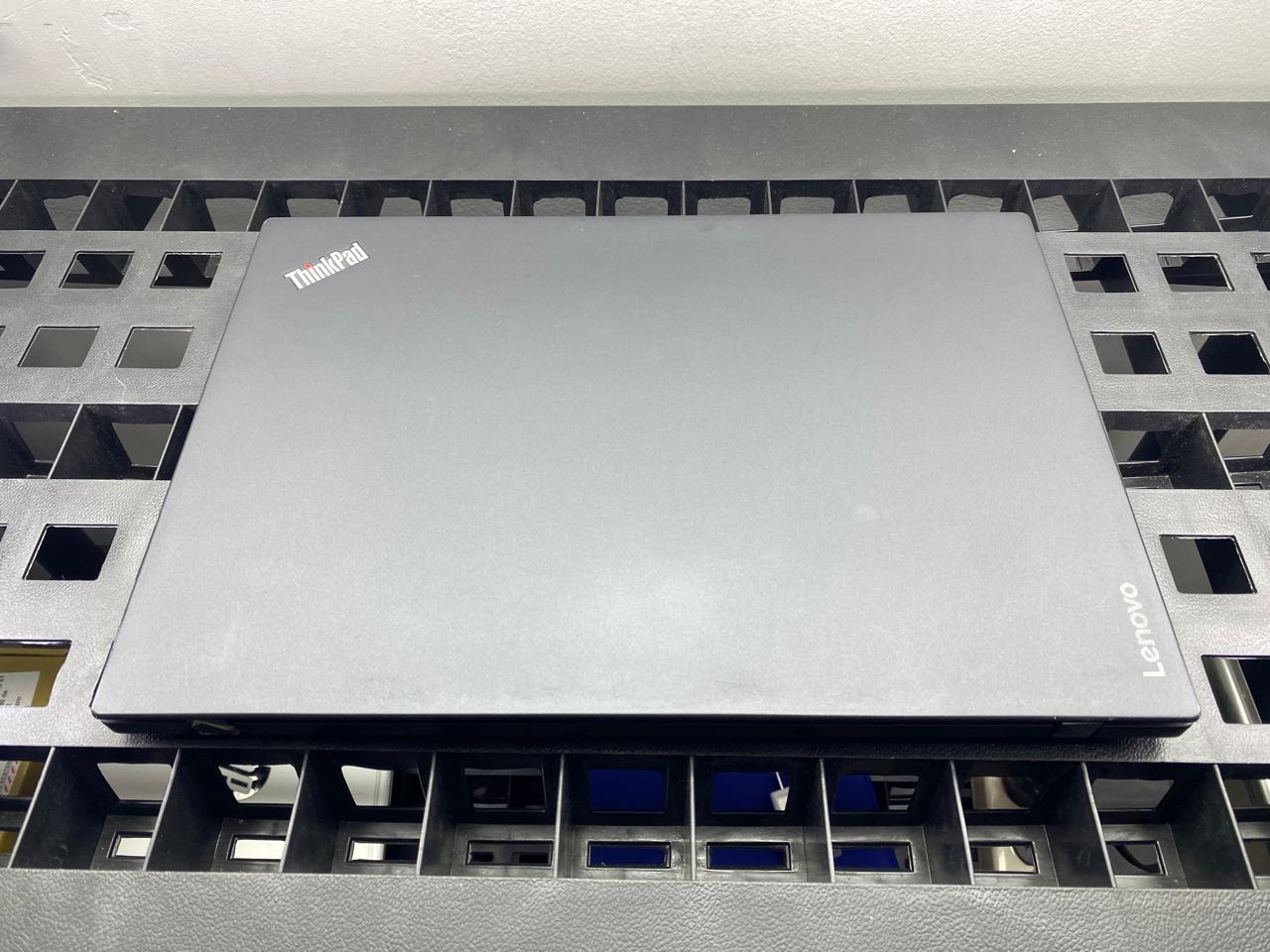Laptop Lenovo ThinkPad T470s 14" Core i7-7600U 16GB RAM 512GB M.2 SSD WINDOWS 11 PRO c/cargador