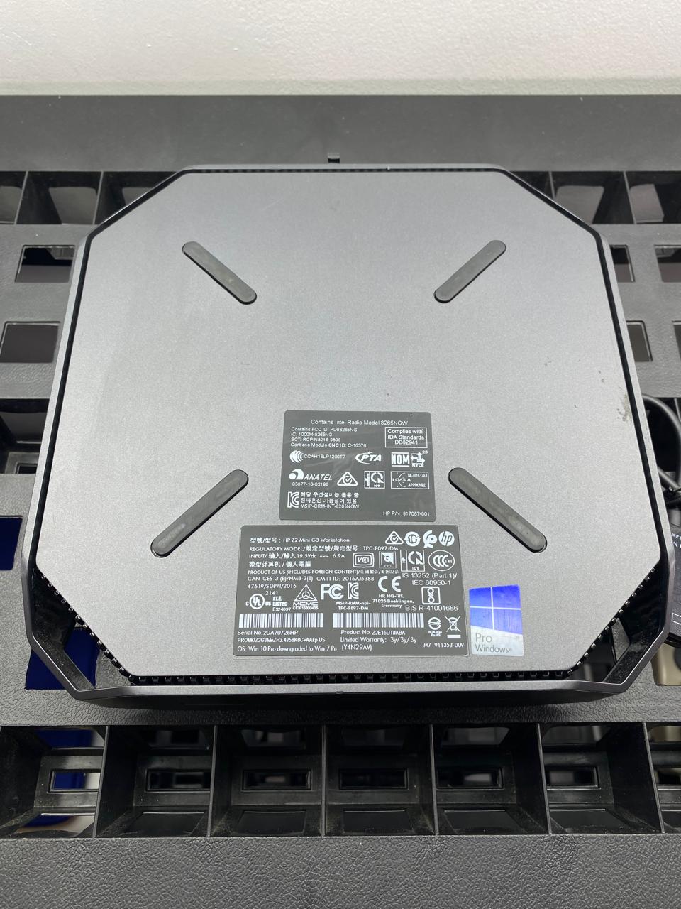 Desktop HP Z2 G3 Core i7-6700U 32GB RAM 1TB SSD WINDOWS 11 PRO c/adaptador de corriente