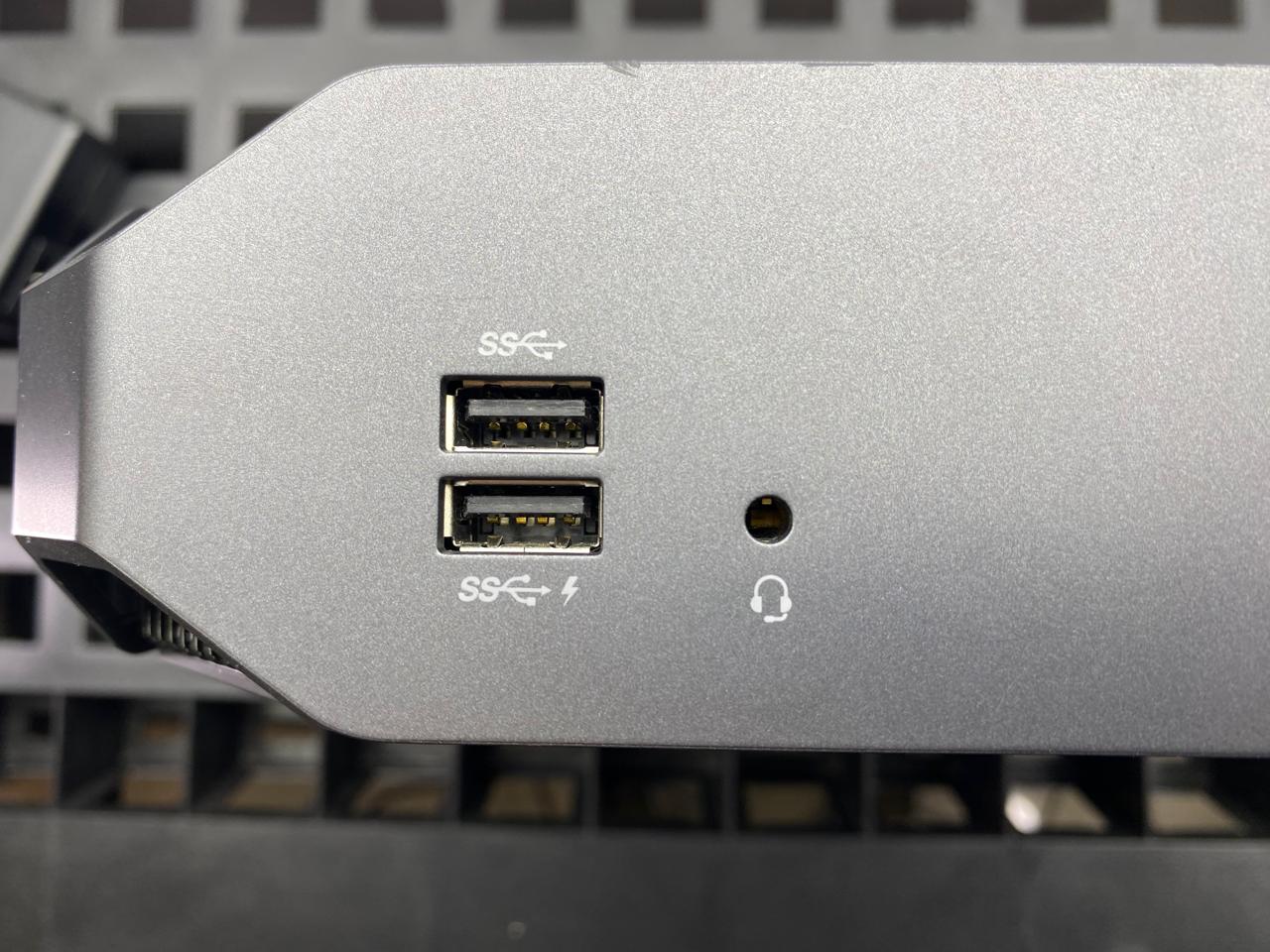 Desktop HP Z2 G3 Core i7-6700U 32GB RAM 1TB SSD WINDOWS 11 PRO c/adaptador de corriente