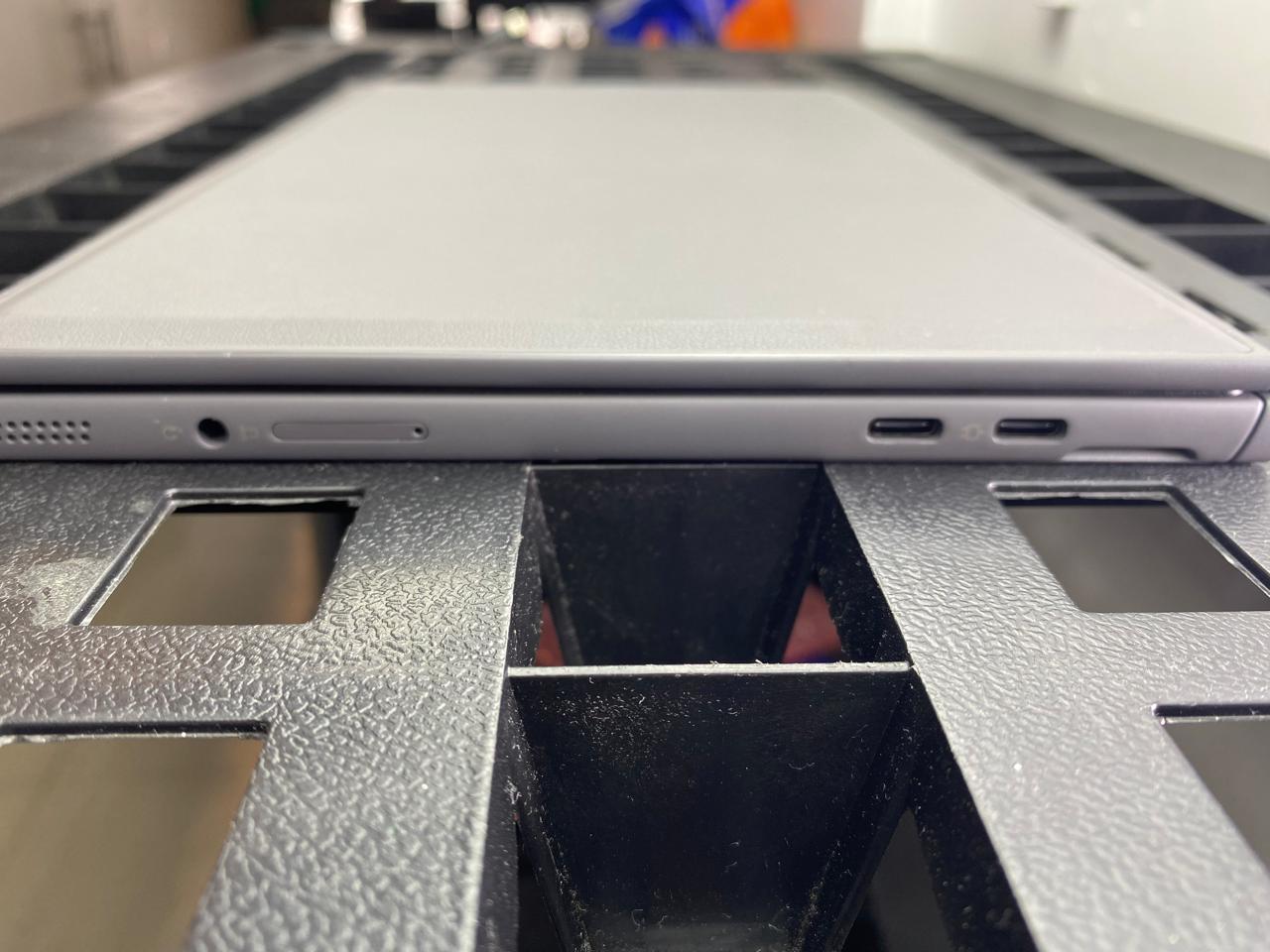 Laptop Lenovo IdeaPad Duet 3 10IGL5 10.3" Celeron N4020 4GB RAM 64GB SSD WINDOWS 10 HOME c/cargador