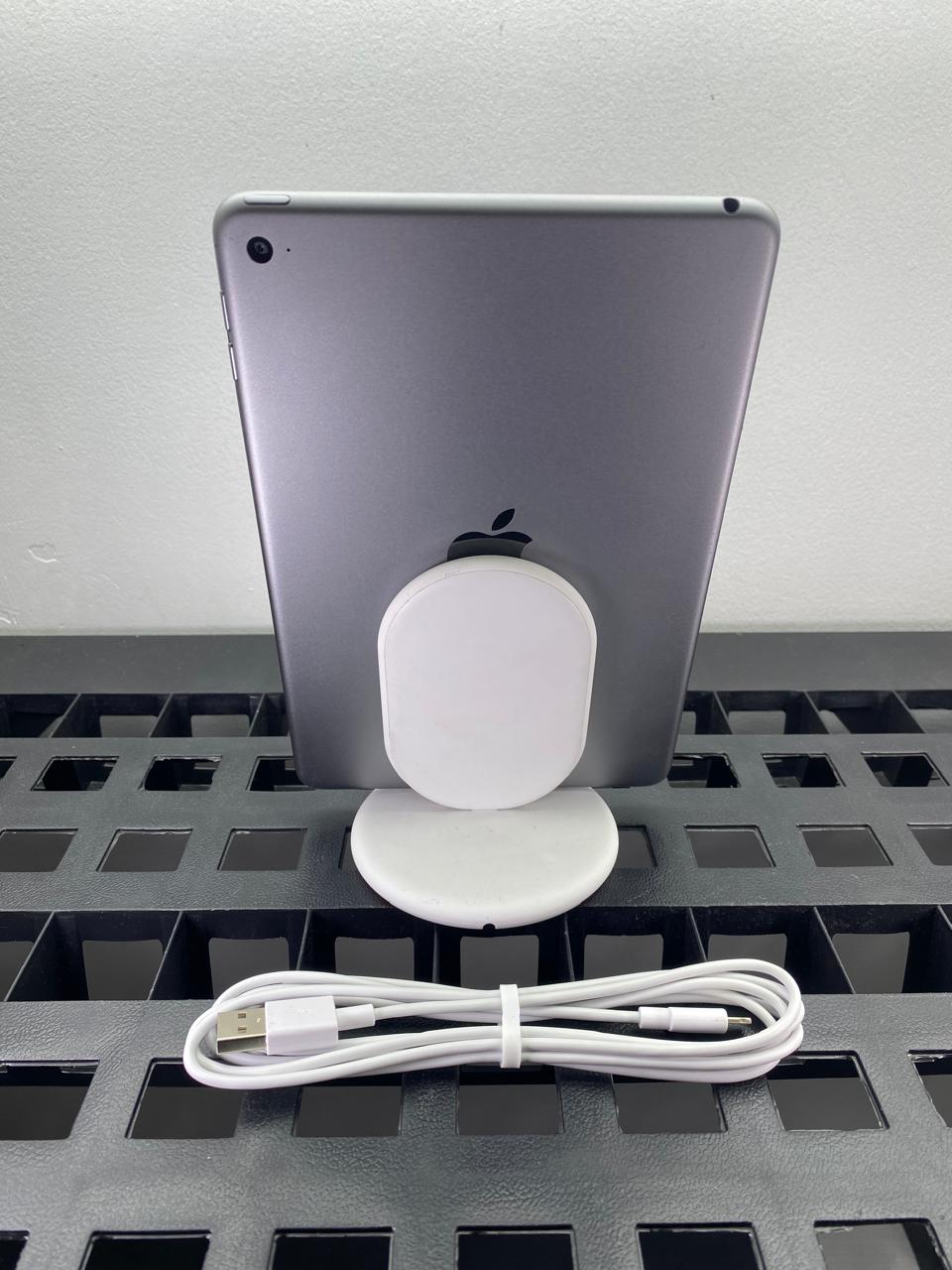 Apple iPad Mini 4 128GB 7.9" WiFi c/ cargador