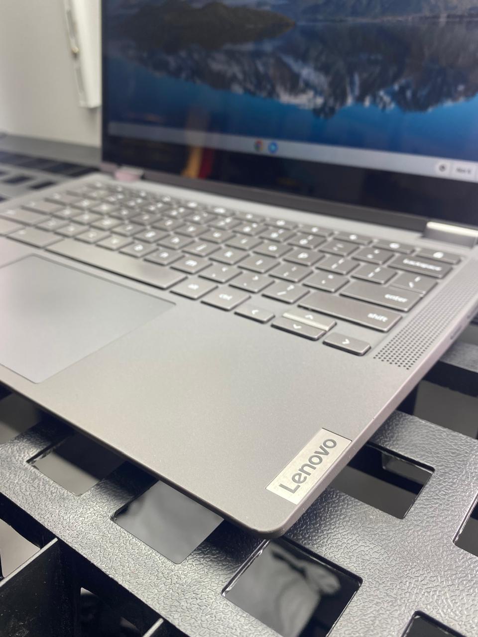 Laptop Lenovo IdeaPad Flex 5 13.3" Core i3-10110U 8GB RAM 128GB SSD Chrome OS c/cargador