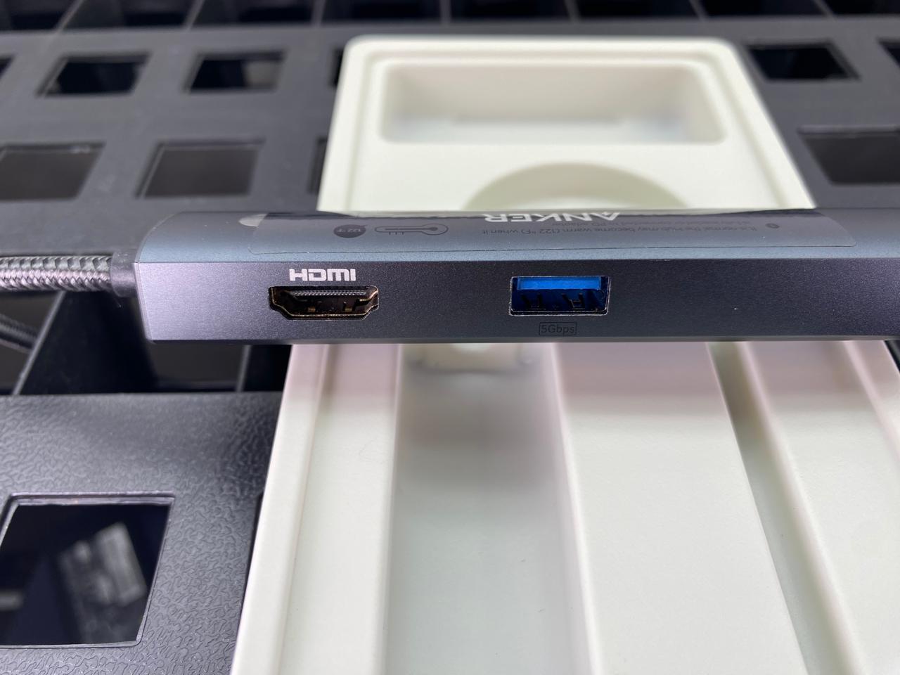 Anker PowerExpand 5 en 1 USB-C Hub con HDMI, 3x USB-A 3.0 y Ethernet