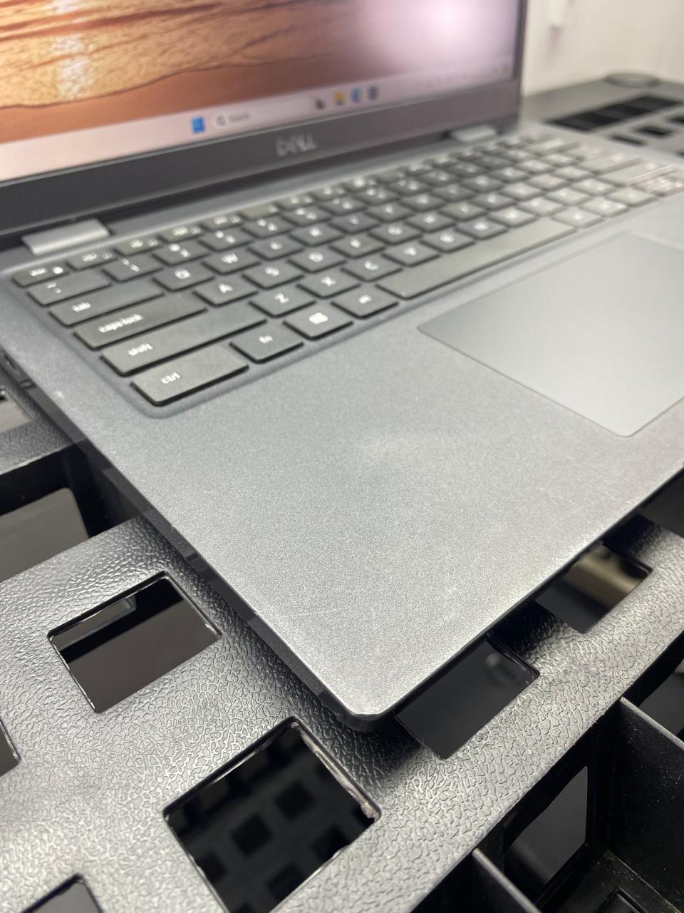 Laptop Dell Latitude 3420 14" Core i5-1135G7 16GB RAM 256GB NVMe SSD WINDOWS 11 PRO c/cargador