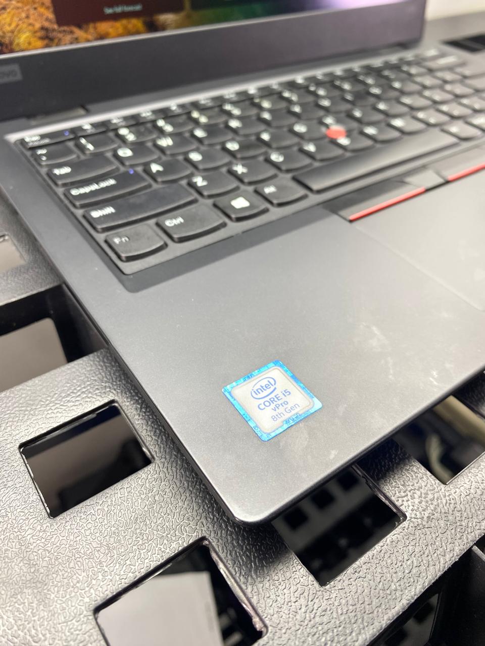 Laptop Lenovo ThinkPad L380 13.3" Core i5-8350U 16GB RAM 256GB M.2 SSD WINDOWS 11 PRO c/cargador