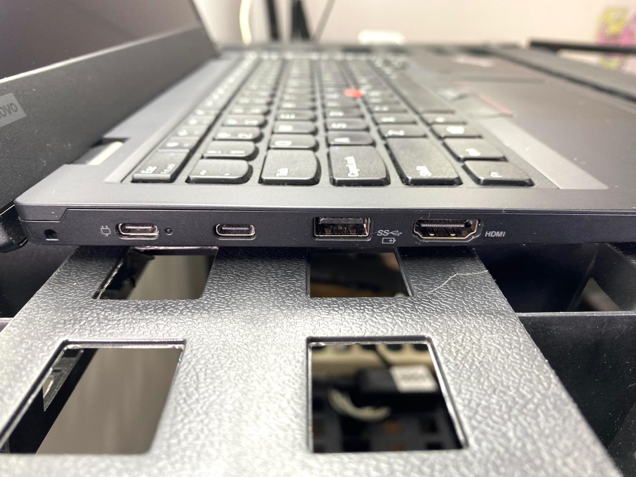 Laptop Lenovo ThinkPad L380 13.3" Core i5-8350U 16GB RAM 256GB M.2 SSD WINDOWS 11 PRO c/cargador