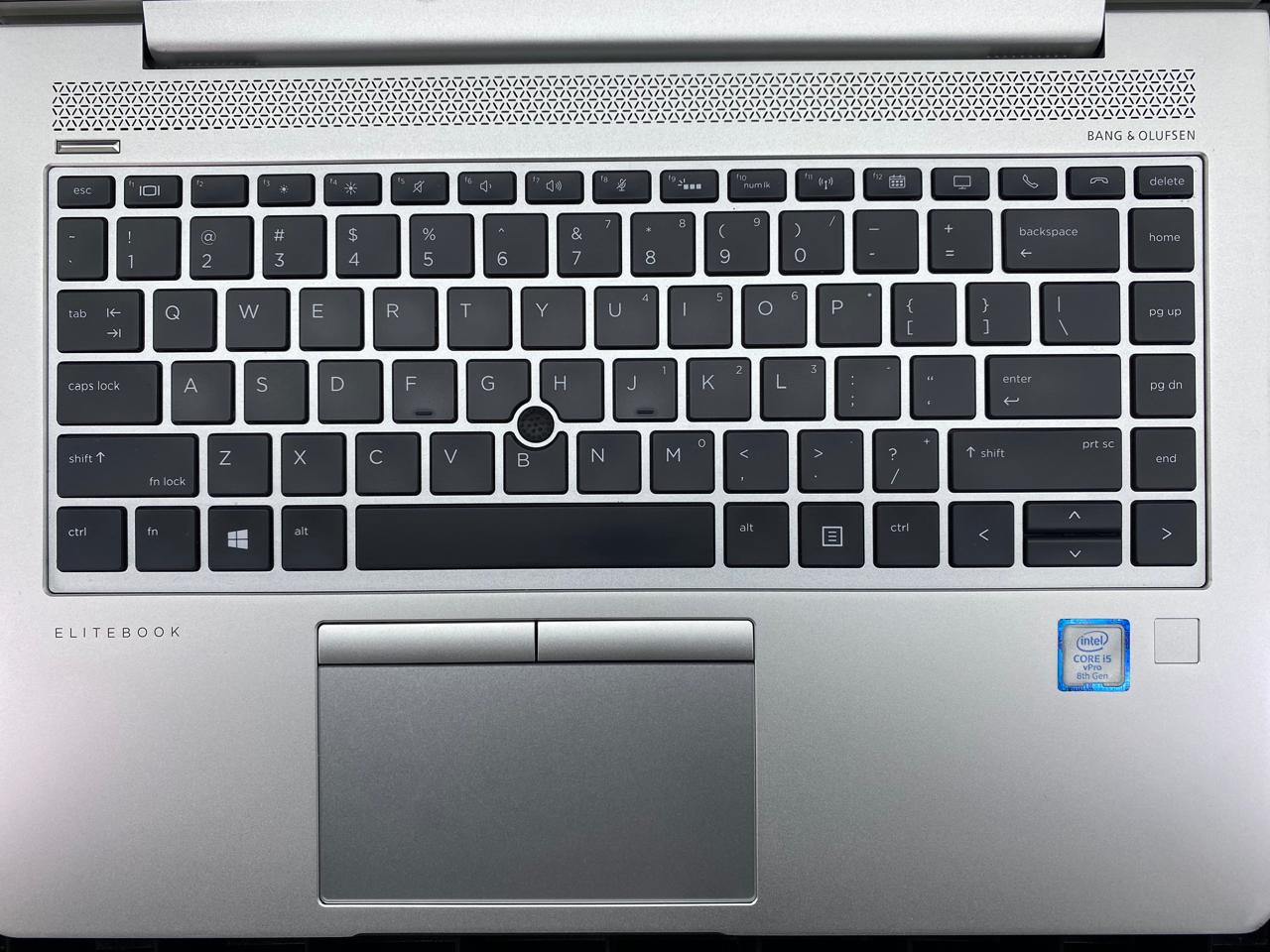 Laptop HP EliteBook 840 G6 14" Core i5-8365U 16GB RAM 256GB NVMe SSD WINDOWS 11 PRO c/cargador