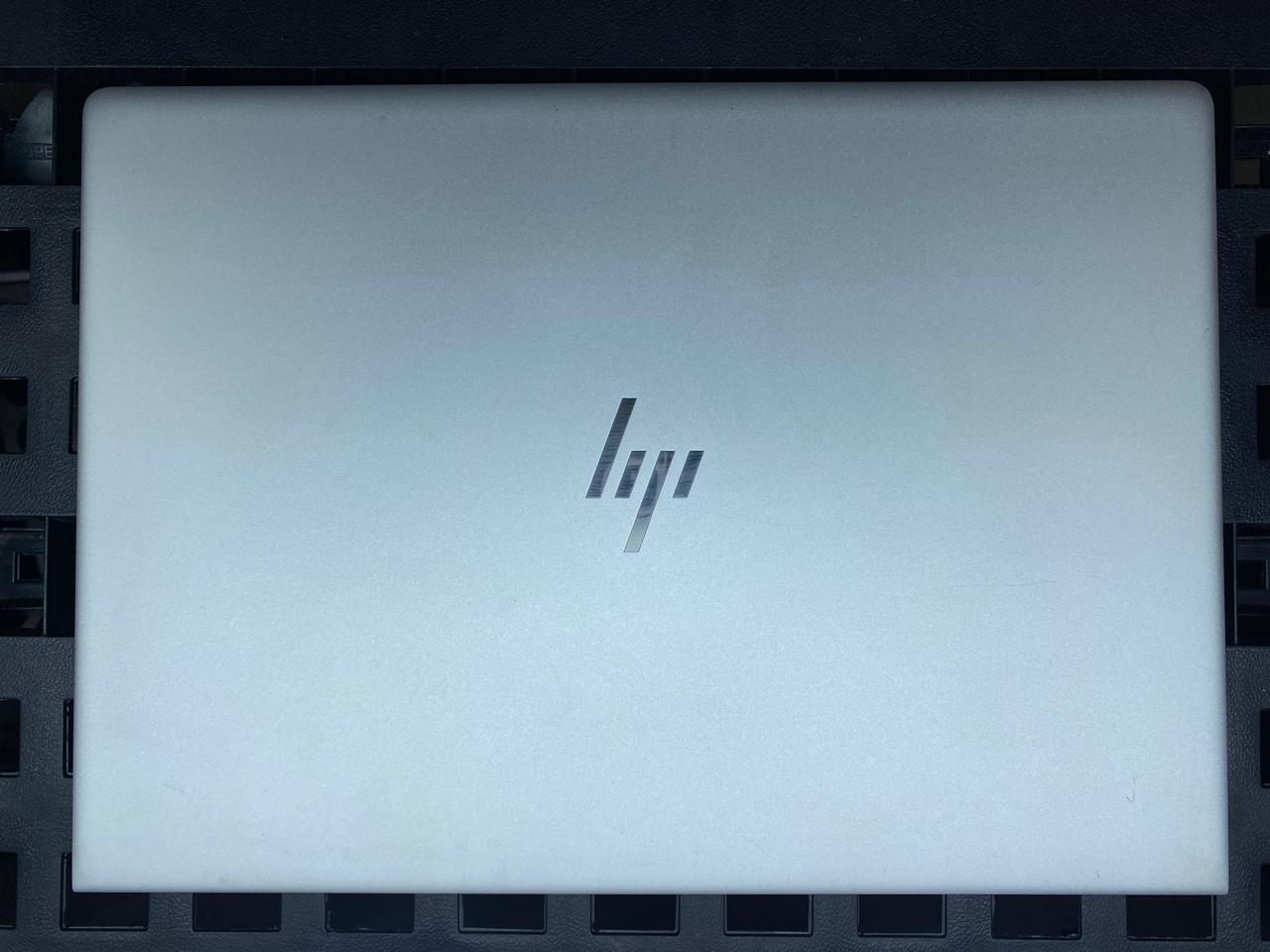 HP EliteBook 840 G5 14" 1920x1080 (FHD) Core i5-8350U 16GB RAM DDR4 512GB M.2 SSD WINDOWS 11 PRO