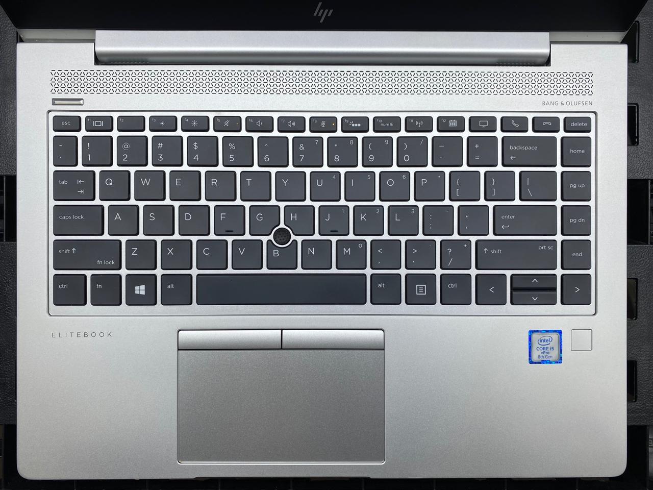 HP EliteBook 840 G5 14" 1920x1080 (FHD) Core i5-8350U 16GB RAM DDR4 512GB M.2 SSD WINDOWS 11 PRO