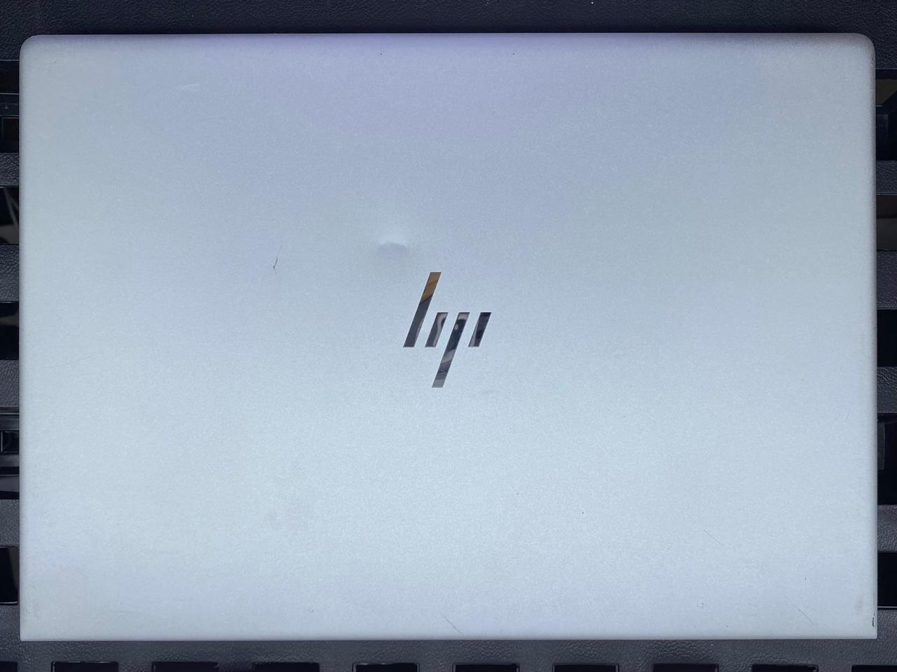 Laptop HP EliteBook 840 G6 14" 1920x1080 (FHD) Core i5-8365U 16GB RAM DDR4 256GB M.2 SSD WINDOWS 11 PRO c/ cargador