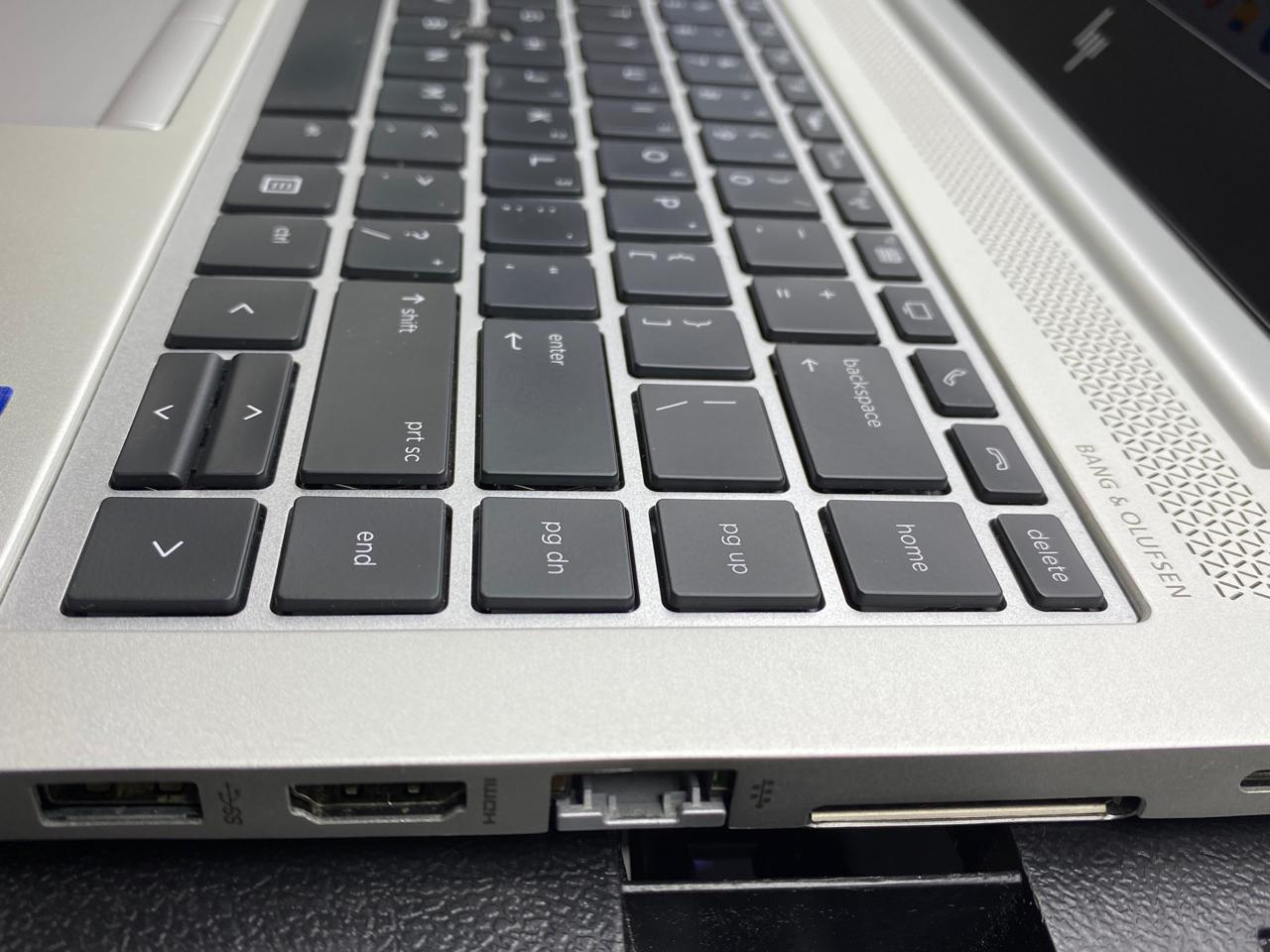 Laptop HP EliteBook 840 G6 14" 1920x1080 (FHD) Core i5-8365U 16GB RAM DDR4 256GB M.2 SSD WINDOWS 11 PRO c/ cargador