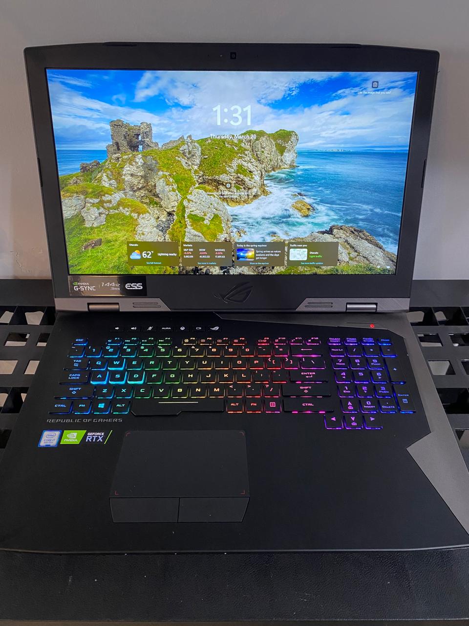 Laptop ASUS ROG G703GX 17.3" 1920x1080 (FHD) Core i9-8950HK 32GB RAM DDR4 512GB NVMe SSD + 1TB HDD WINDOWS 11 PRO c/ cargador