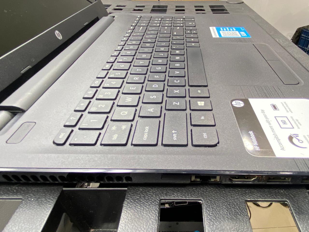 HP 15-ba009dx 15.6" 1366x768 (HD) A6-7310 16GB RAM DDR3L 512GB SSD WINDOWS 11 HOME