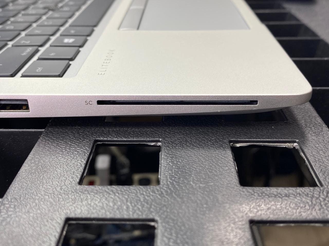 Laptop HP EliteBook 840 G6 14" 1920x1080 (FHD) Core i5-8365U 16GB RAM DDR4 128GB M.2 SSD WINDOWS 11 PRO c/ cargador