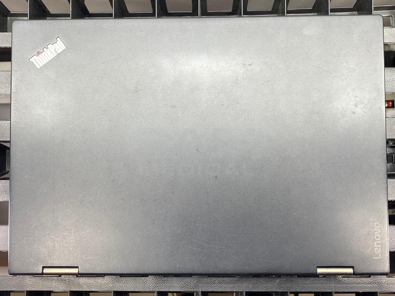 Laptop Lenovo ThinkPad X1 Yoga 14" 1920x1080 (FHD) Core i7-6500U 8GB RAM DDR3 256GB NVMe SSD WINDOWS 11 PRO c/ cargador