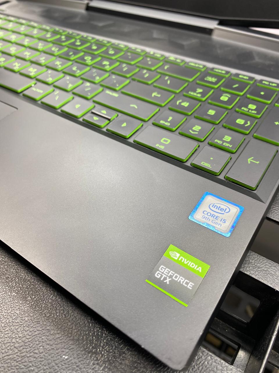 Laptop HP Pavilion 15-dk0000nj 15.6" 1920x1080 (FHD) Core i5-9300H 16GB RAM DDR4 512GB NVMe SSD + 1TB HDD WINDOWS 11 HOME c/ cargador