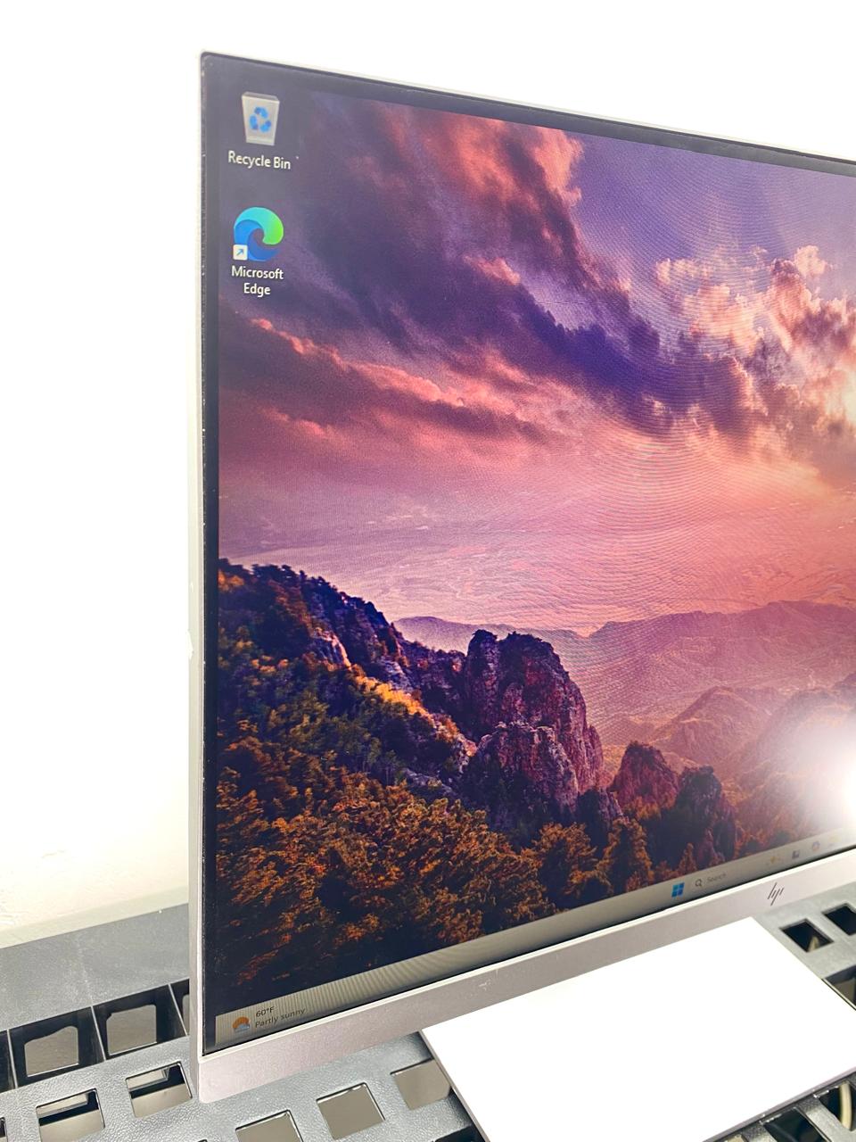 Monitor HP E233 24" Full HD IPS HDMI VGA DP c/ Cable Corriente