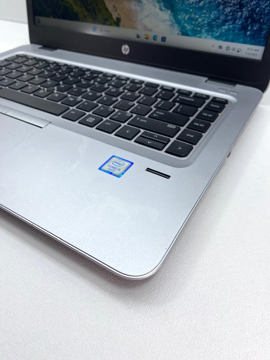 Laptop HP EliteBook 840 G3 14" 1920x1080 (FHD) Core i5-6200U 16GB RAM DDR4 256GB NVMe SSD + 1TB HDD WINDOWS 11 PRO c/ cargador