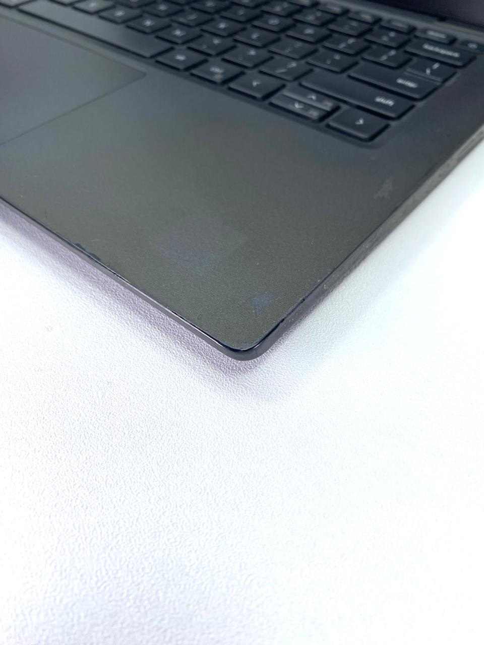 Laptop Dell Latitude 7410 14" 1920x1080 (FHD) Core i5-10310U 16GB RAM DDR4 256GB NVMe SSD WINDOWS 11 PRO c/ cargador