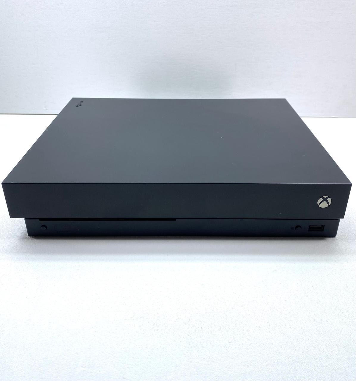 Xbox One 1TB 1787 c/ NBA 2017 Control Wireless Cable Power & HDMI