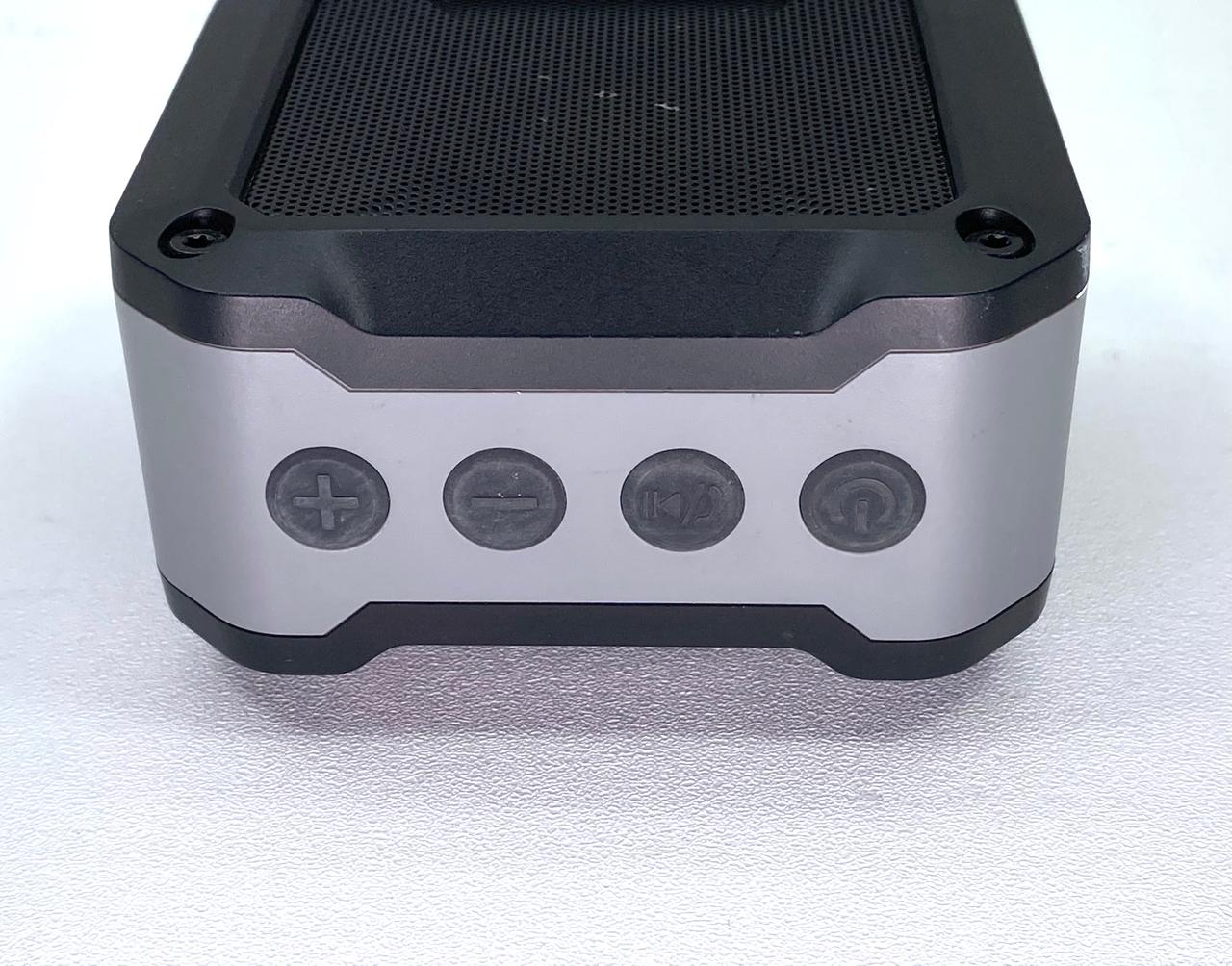 Parlante Bluetooth Magnético Pequeño BT081 c/ cargador