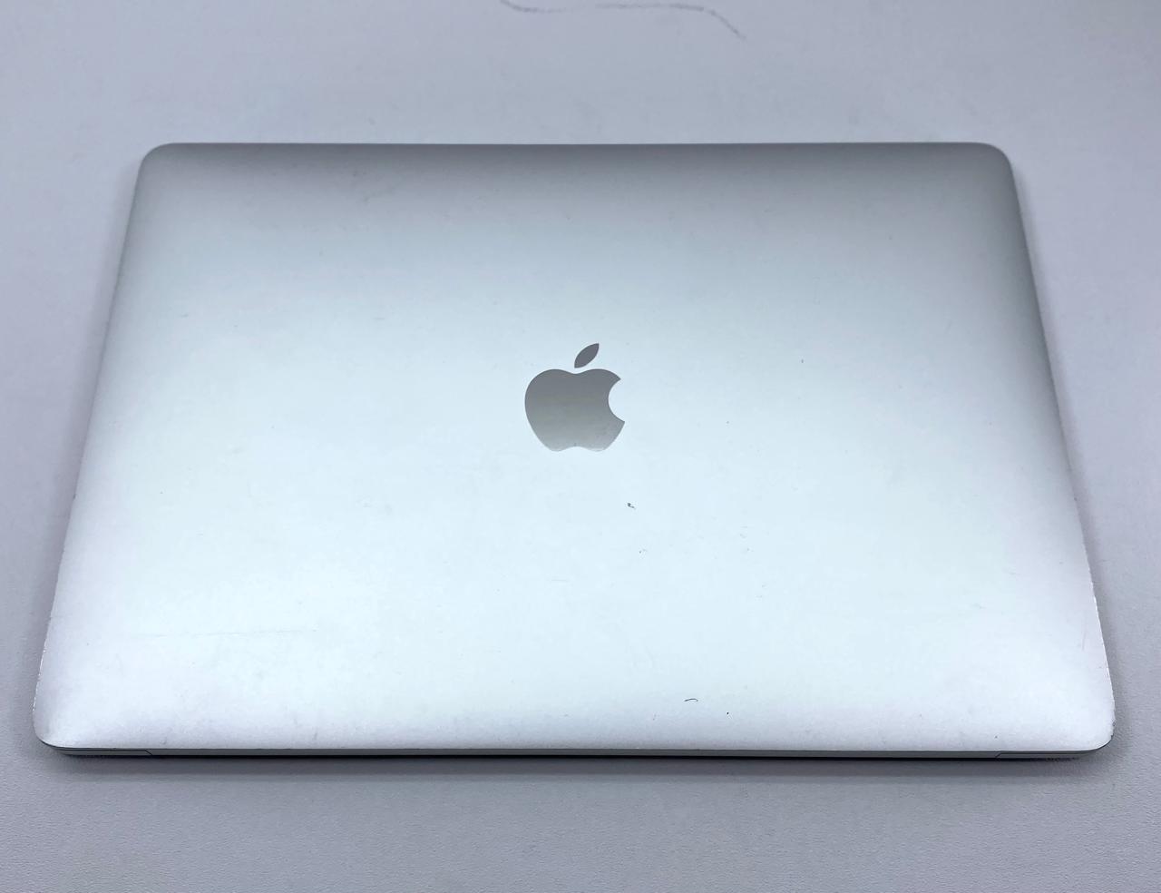 Laptop Apple MacBook Pro 2018 13.3" 2560x1600 (2K) Core i5-8259U 8GB RAM LPDDR3 512GB SSD macOS Sequoia c/ cargador