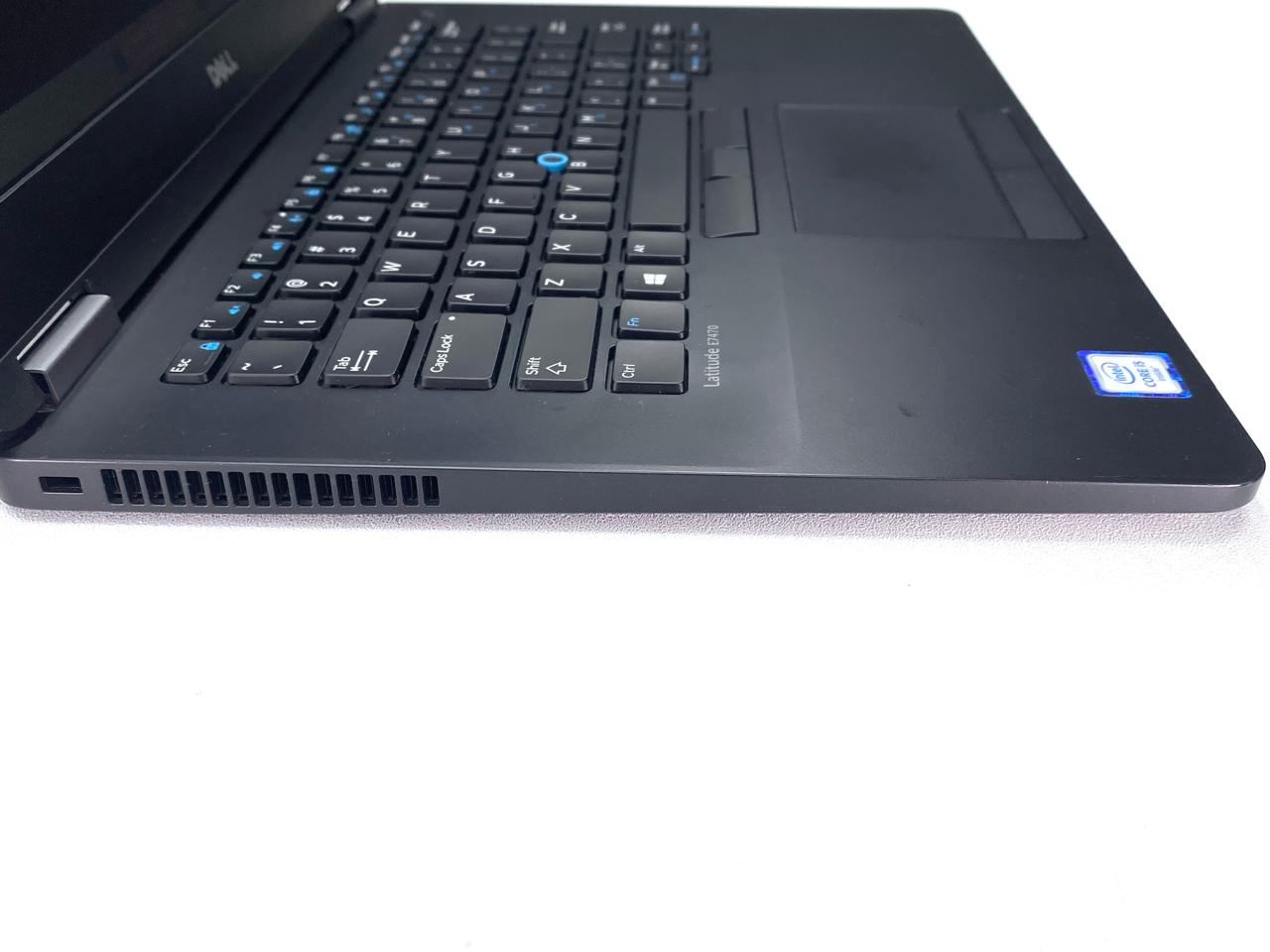 Laptop Dell Latitude E7470 14" 1366x768 (HD) Core i5-6200U 16GB RAM DDR4 512GB NVMe SSD WINDOWS 11 PRO c/ cargador