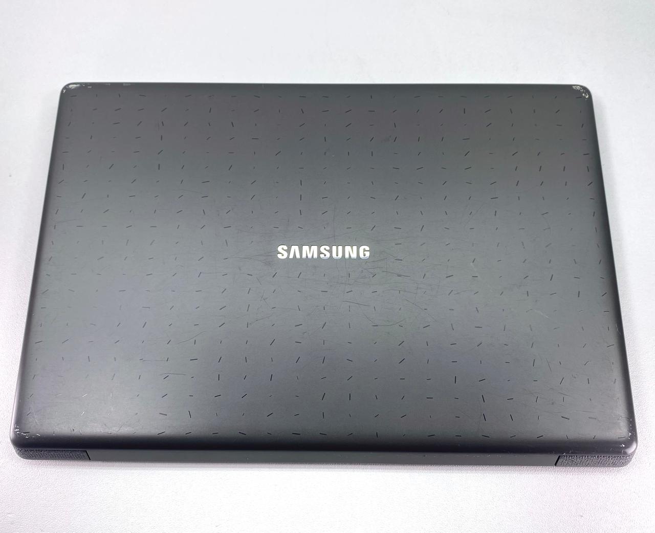 Laptop Samsung Notebook Flash NP530XBB 13.3" 1920x1080 (FHD) Celeron N4000 4GB RAM DDR4 64GB eMMC WINDOWS 10 HOME c/ cargador