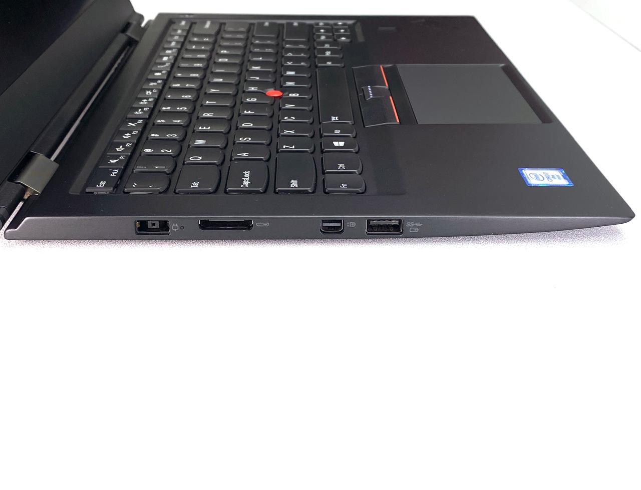 Laptop Lenovo ThinkPad X1 Carbon (4th Gen) 14" 2560x1440 (2K) Core i7-6600U 16GB RAM DDR4 256GB NVMe SSD WINDOWS 11 PRO c/ cargador