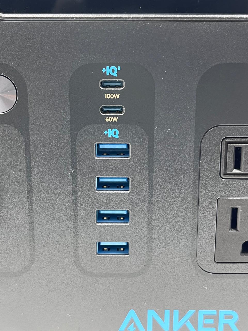 Estación de Energía Portátil Anker SOLIX F1200 1229Wh 1800W Open Box