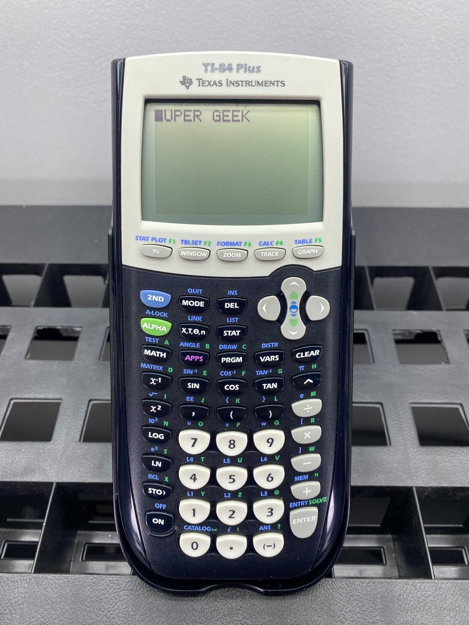 Calculadora Texas Instruments TI-84 PLUS
